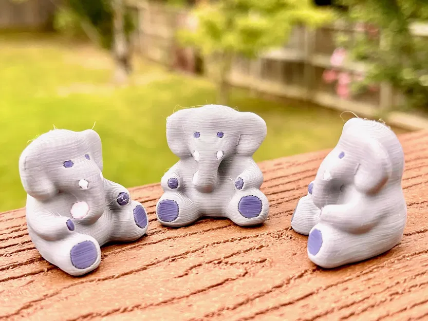 Voi nhỏ dễ thương với bốn màu sắc khác nhau - Image 2