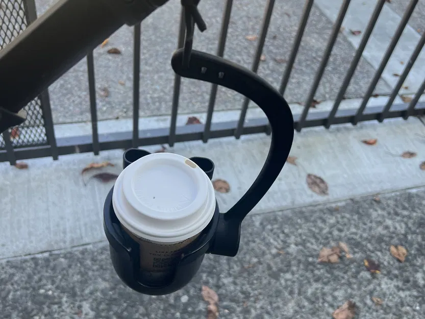 Giá đỡ cốc gimbal cho xe đẩy Nuna - Image 1