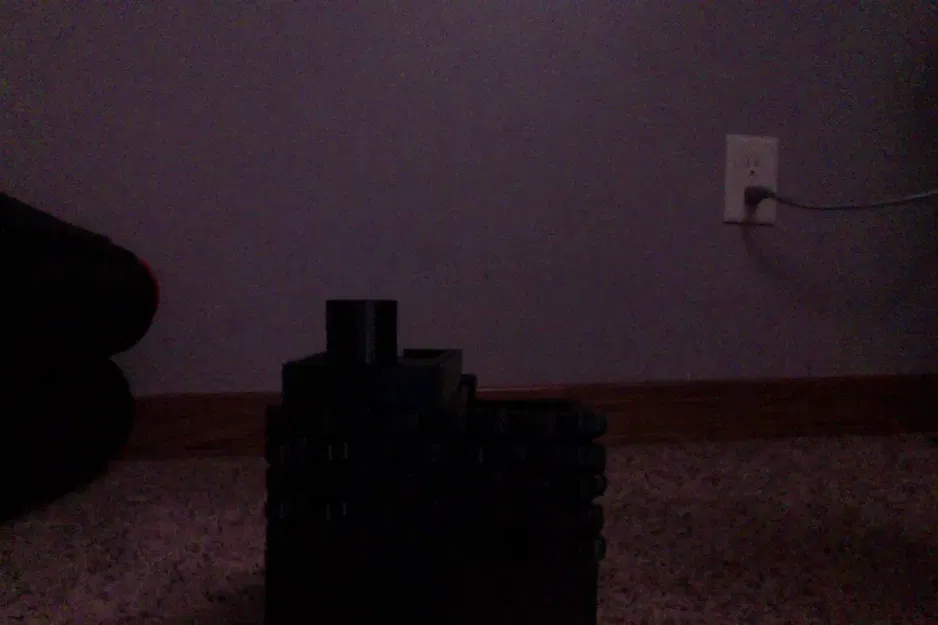 Đài phun nước lớn sử dụng chai nước độc đáo - Image 2