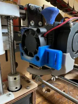 Giá đỡ quạt và cảm biến cho Anet A8 - Image 1