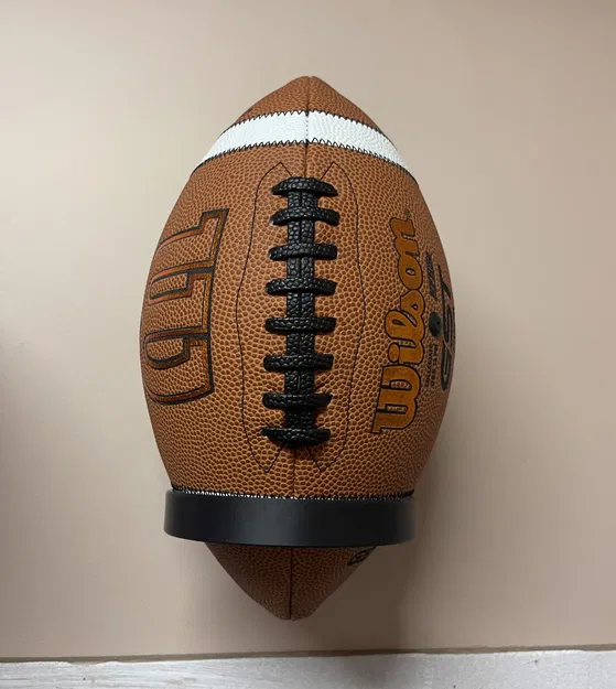 Giá đỡ bóng bầu dục treo tường theo chiều dọc - Image 1