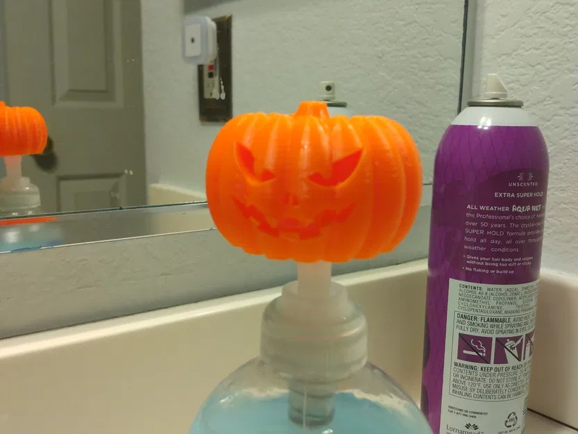 Máy phân phối xà phòng dạng bình bí ngô Jack O'Lantern - Image 3