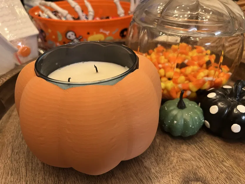Giá đỡ nến hình bí ngô cho nến 3 wicks Bath and Body Works - Image 2