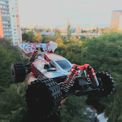 Lốp gai PLA cho xe điều khiển WLToys 144001