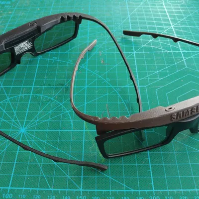 Khung kính 3D Samsung Active SSG-5100GB