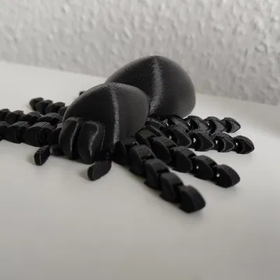 Nhện khớp nối với chân chuyển động linh hoạt