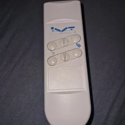 Giá đỡ điều khiển giường điều chỉnh Okin cho khung giường...