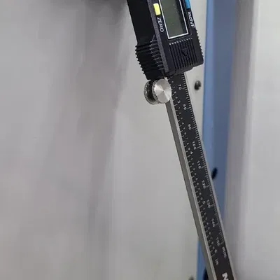 Giá đỡ thước cặp từ tính cho thước cặp thông thường