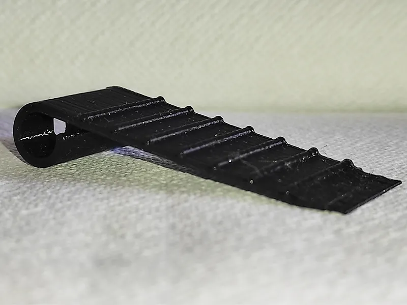 Chân đế cửa kiểu wedge với tác dụng giữ chắc chắn - Image 1