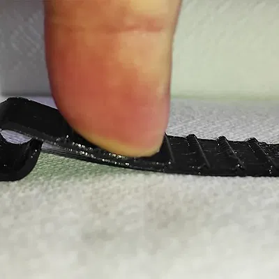 Chân đế cửa kiểu wedge với tác dụng giữ chắc chắn