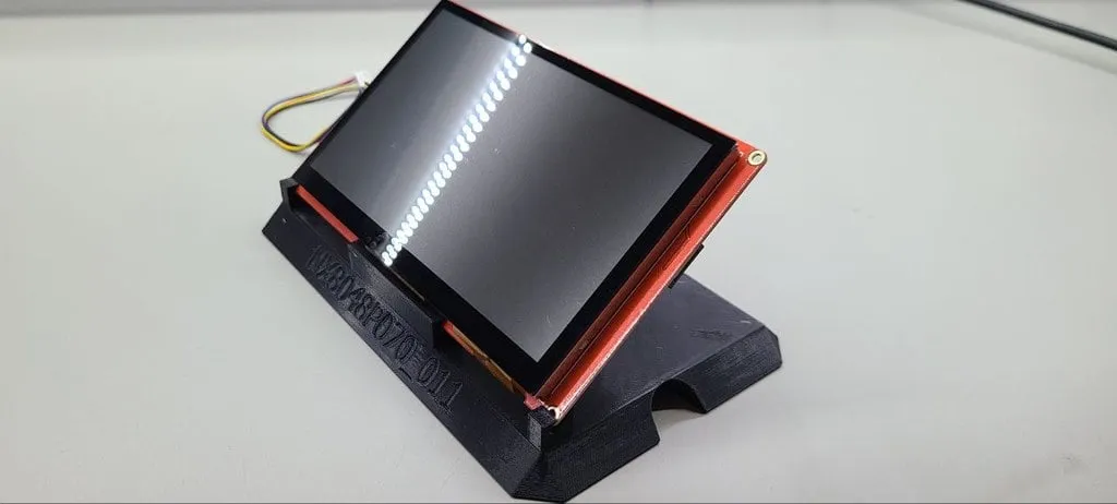 Giá đỡ máy tính để bàn Nextion 7 inch - Image 1