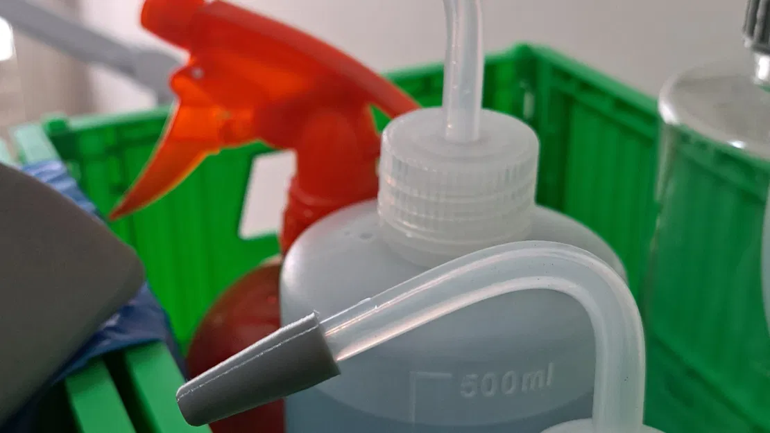 Nắp chai bóp cho chai xịt vệ sinh máy in 3D - Image 1