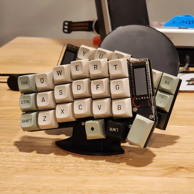 Giá đỡ đơn giản cho bàn phím Corne CRKBD - Image 1