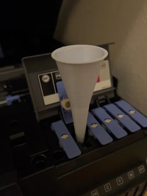 Bình chứa mực EPSON EcoTank với phễu tiếp mực tiện lợi - Image 3