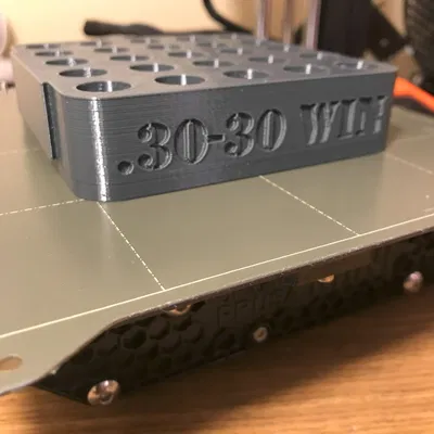 Khối tái nạp đạn .30-30 với sức chứa 25 viên