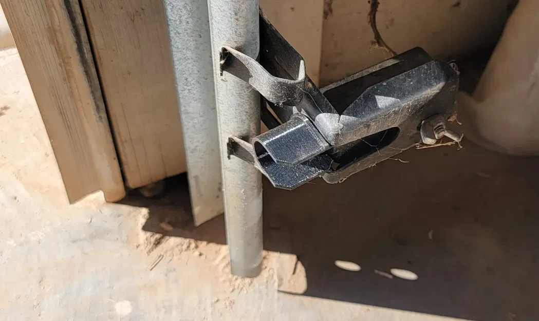 Cảm biến che nắng cho cửa gara Chamberlain - Image 1