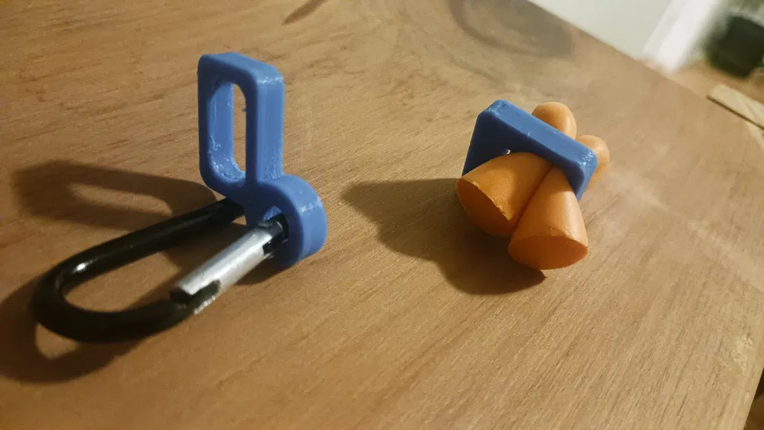 Giá đỡ tai nghe cho áo thun & phiên bản carabinier - Image 1