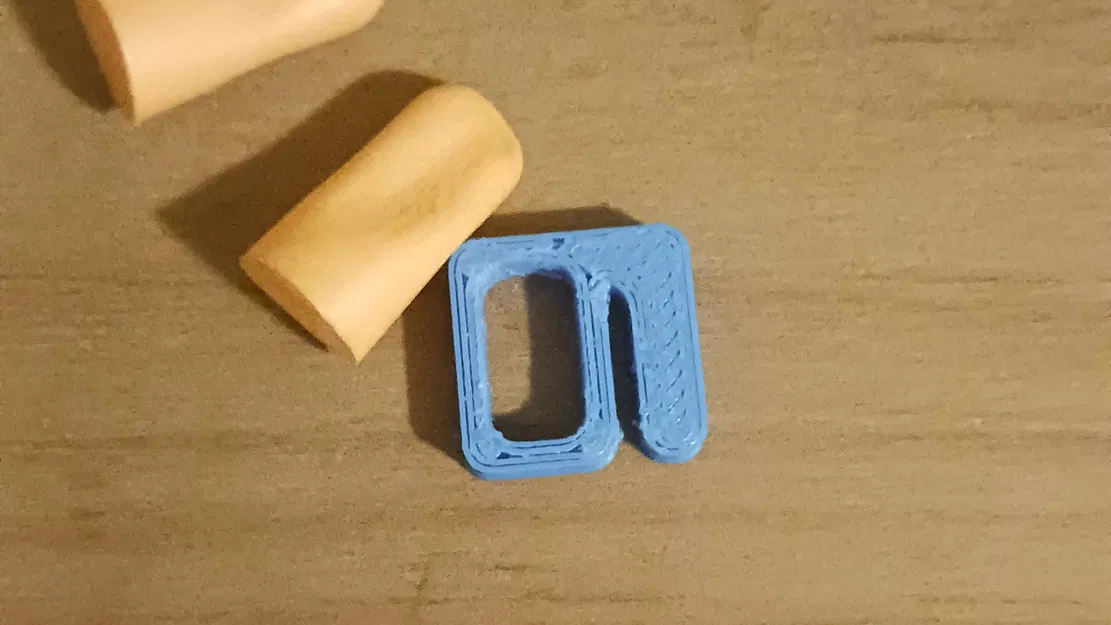 Giá đỡ tai nghe cho áo thun & phiên bản carabinier - Image 2