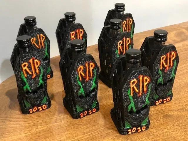 Mộ rượu Halloween 2023 với thiết kế độc đáo - Image 2