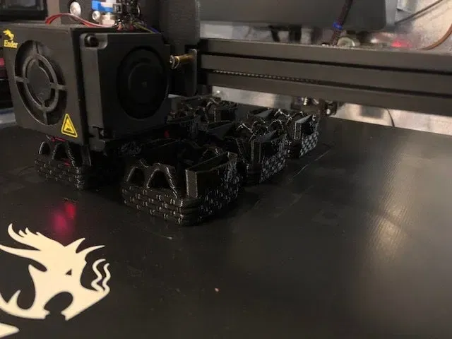 Mộ rượu Halloween 2023 với thiết kế độc đáo - Image 5