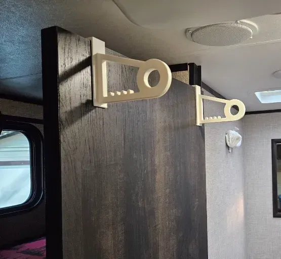 Giá đỡ khăn tắm treo cửa cho nhà vệ sinh xe camper - Image 1