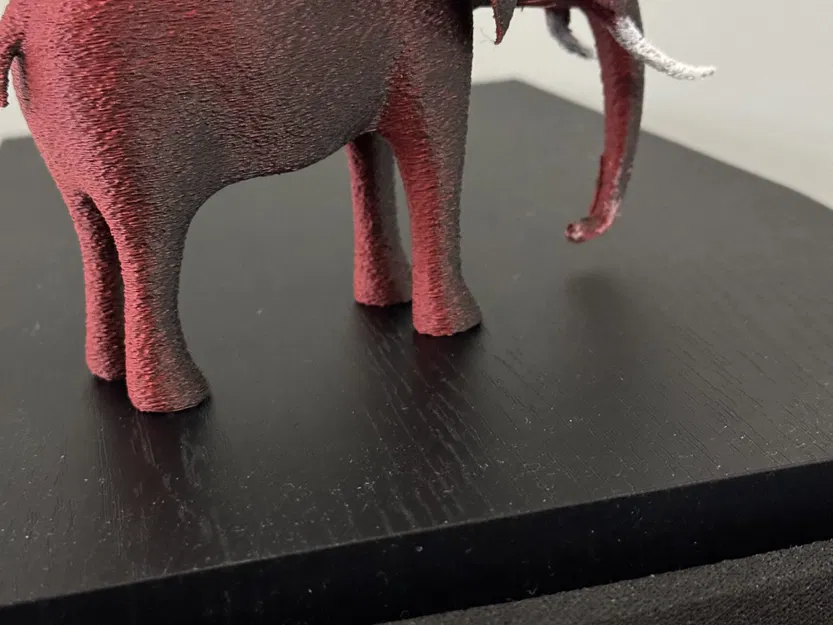 Mô hình voi châu Phi với chi tiết tinh xảo - Image 3