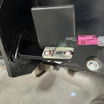 Giá đỡ ăng-ten radio cho Torklift EcoHitch VW MK8 GTI