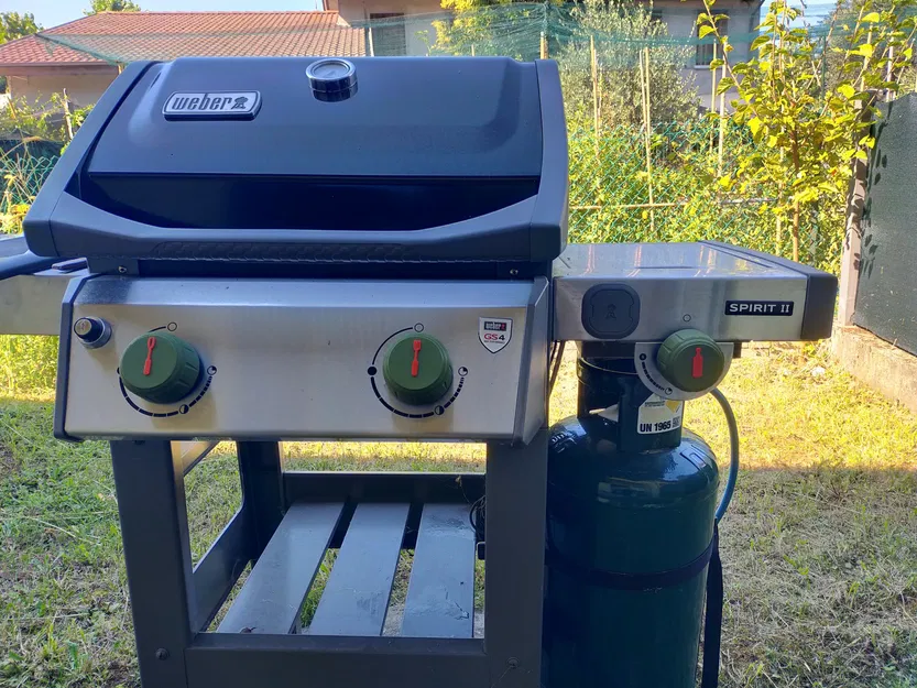 Núm vặn thay thế cho bếp nướng Weber Spirit II - Image 1