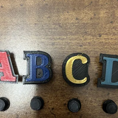 Jibbitz chữ cái cho giày Crocs đa dạng và bền bỉ