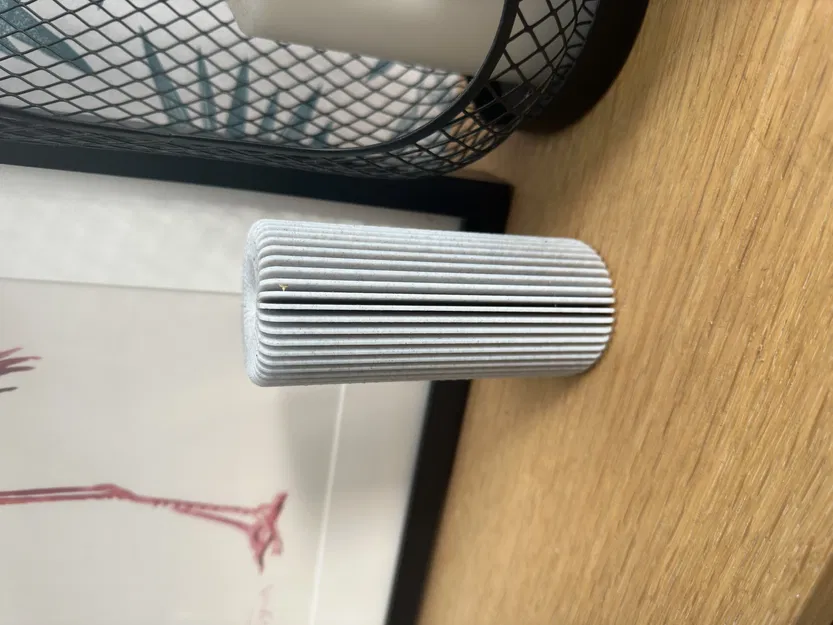 Bình hoa đơn giản thiết kế hiện đại cho một cành hoa - Image 9