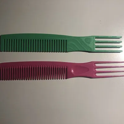 Lược chải tóc cho thợ cắt tóc với thiết kế tiện dụng