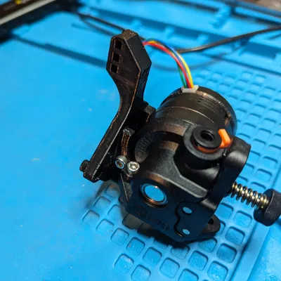 Giá đỡ EBB36 gắn bên cho Orbiter 2.0