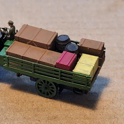 Thêm hàng hóa cho xe tải (1:148)