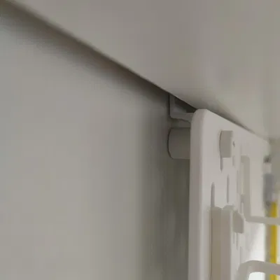 Giá đỡ gắn bảng Skadis vào tủ Ikea Pax