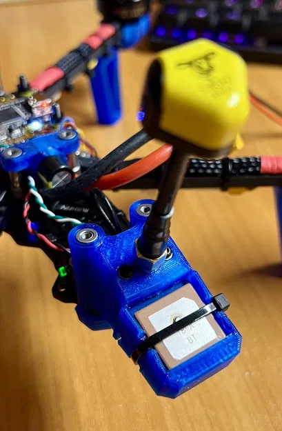 Giá đỡ GPS BN220 cho Mark4 - Image 1