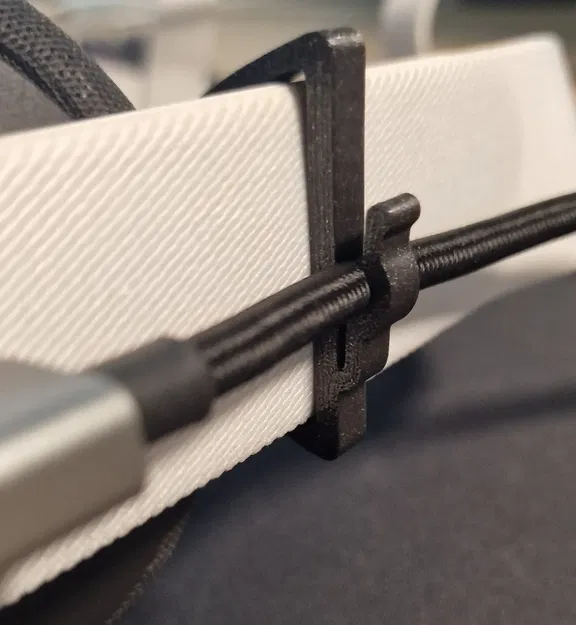 Giá đỡ cáp USB-C cho Meta Quest 3 - Image 1