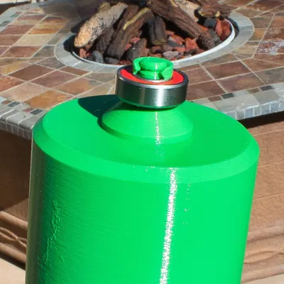 Bẫy chuột bằng gỗ lăn trên xô nước