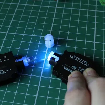 Đồ lắp đèn LED cho đèn tín hiệu Klöckner-Moeller EF