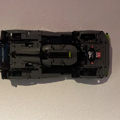 Giá đỡ treo xe hơi Lego Technic trên tường