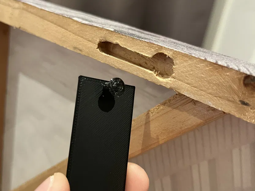 Móc treo khung tranh Ikea không cần khoan tường - Image 3