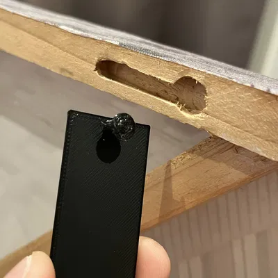 Móc treo khung tranh Ikea không cần khoan tường