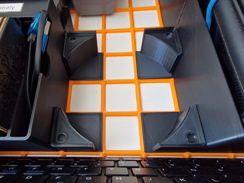 Góc kẹp cho vật tròn trong hệ thống Gridfinity - Image 1