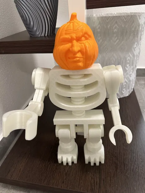 Bộ xương bí ngô Lego cho lễ hội Halloween - Image 1