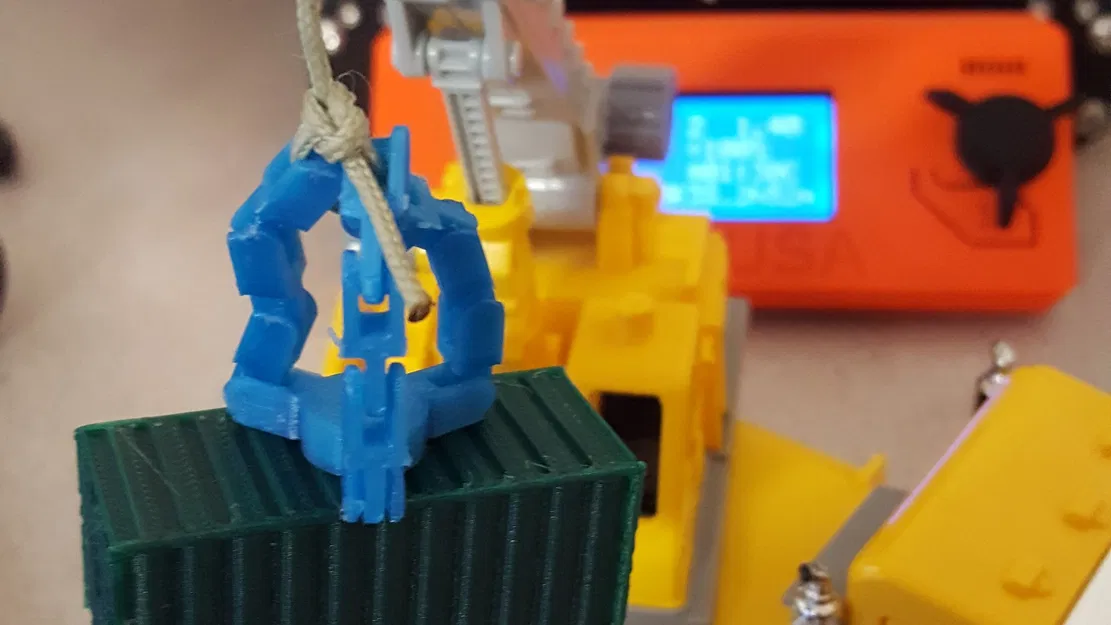 Cần cẩu từ tính với xích khớp nối linh hoạt - Image 1