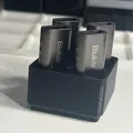 Giá đỡ cho 4 bộ chuyển đổi USB-C trên nền 1x1 - Thumbnail 1