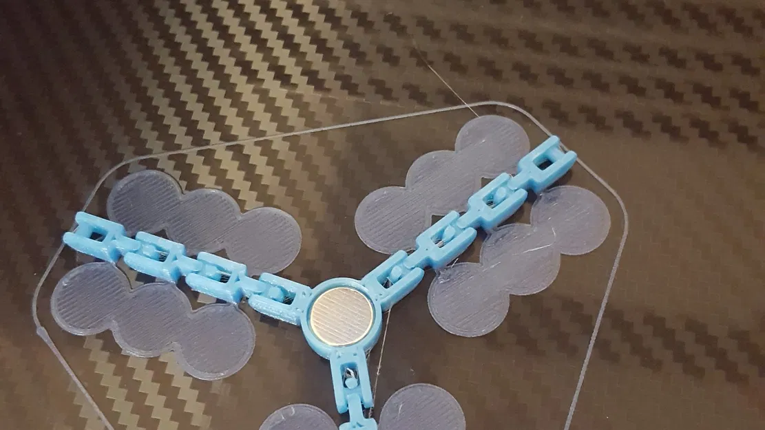 Cần cẩu từ tính với xích khớp nối linh hoạt - Image 3