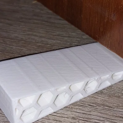 Cái chặn cửa hình lục giác với ba kích thước khác nhau