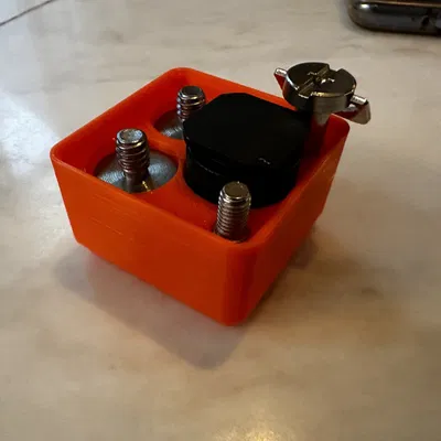 Giá đỡ cho các bộ chuyển đổi tripod nhỏ Gridfinity