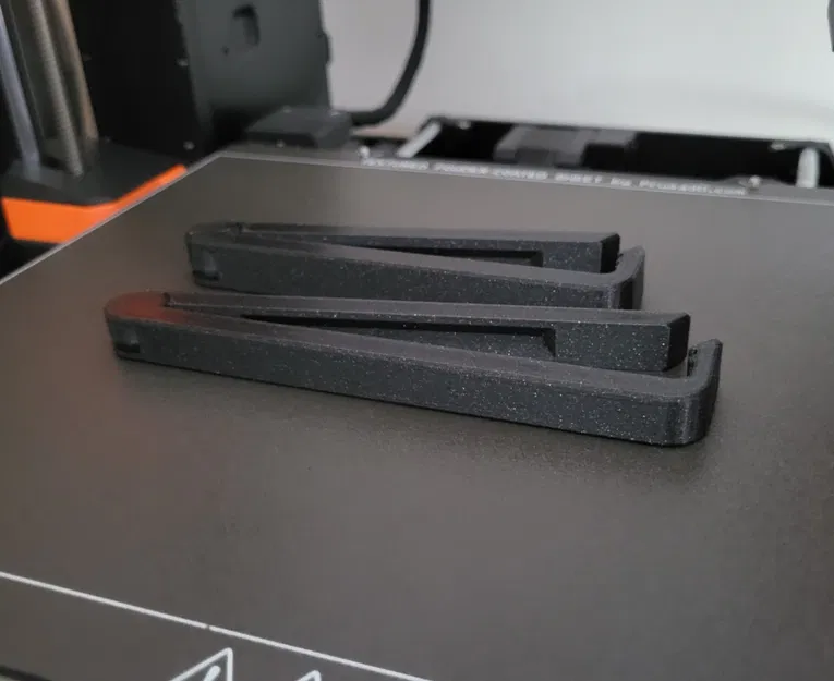 Chip Clip 9000 - Bản Chỉnh Sửa Loại Bỏ Chữ - Image 1