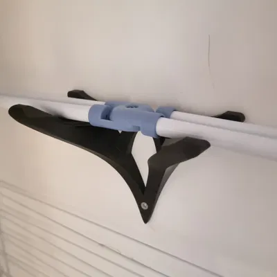 Giá treo quần áo gắn tường tiết kiệm không gian